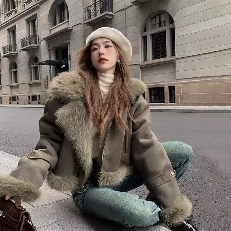 نماذج نسائية ملابس علوية للخري - مراجعة Street Fashion Model وسعره