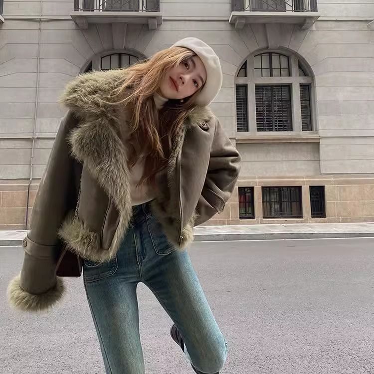 نماذج نسائية ملابس علوية للخري - مراجعة Street Fashion Model وسعره