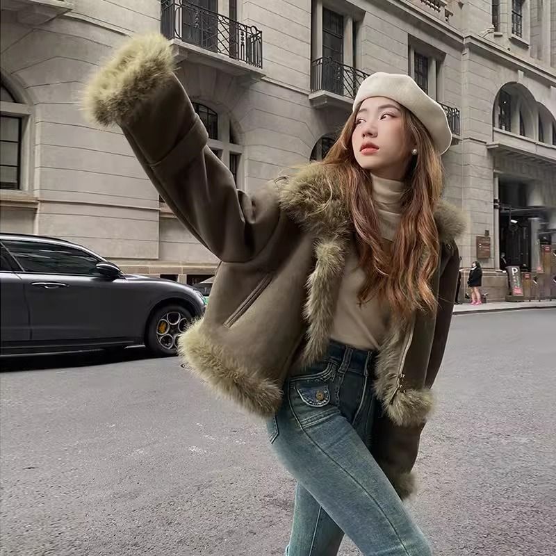 نماذج نسائية ملابس علوية للخري - مراجعة Street Fashion Model وسعره