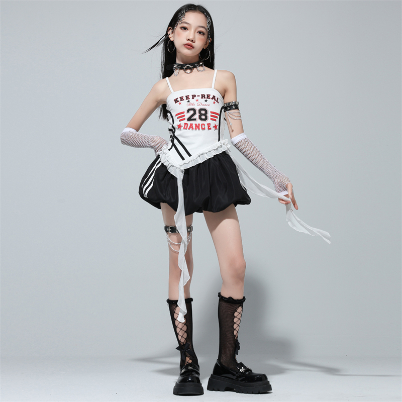 أزياء هيب هوب للفتيات: توب قصي - مراجعة Street Fashion Kpop وسعره